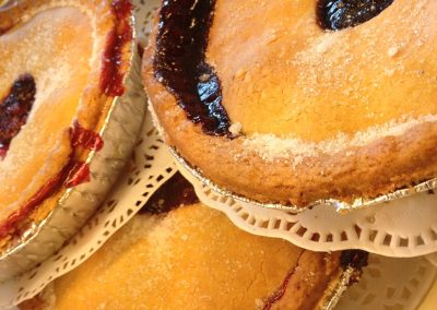 Fresh fruit pie (apple, blackcurrant, bilberry. raspberry)