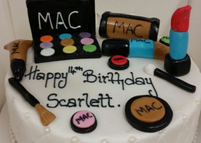 MAC Cake
