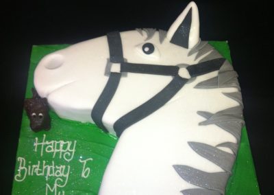 Horses Head Cake