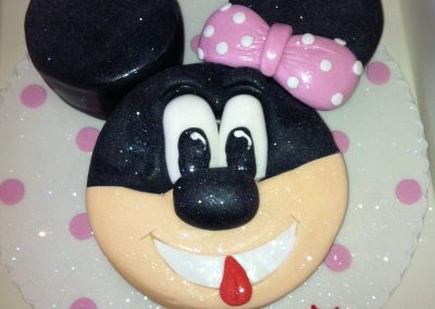 Minnie Mouse Cake