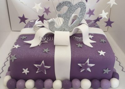 Purple Present and Stars Cake