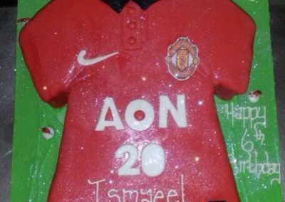 Manchester United Football Kit Cake